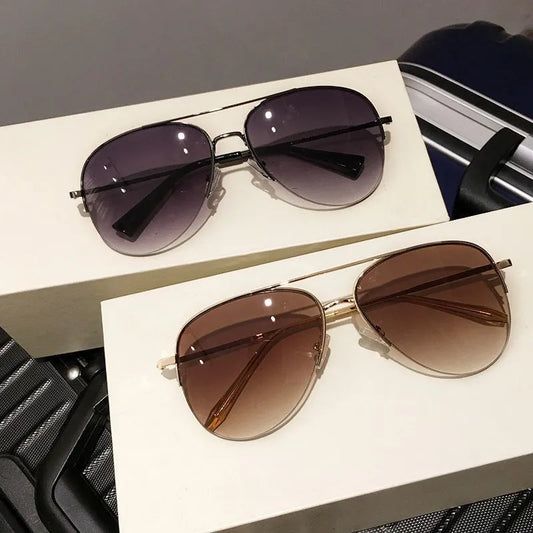 ÓCULOS DE SOL FEMININO COM LENTES POLARIZADAS
