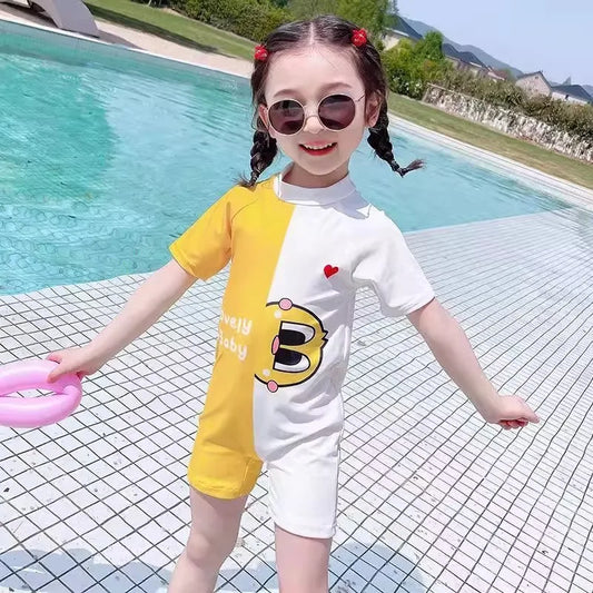 NOVO MAIO INFANTIL COM PROTEÇÃO SOLAR MANGA CURTA